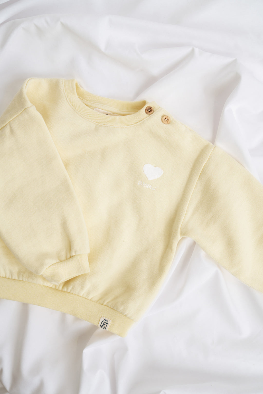 Amour Pullover aus 100% Bio-Baumwolle gelb Vorderansicht