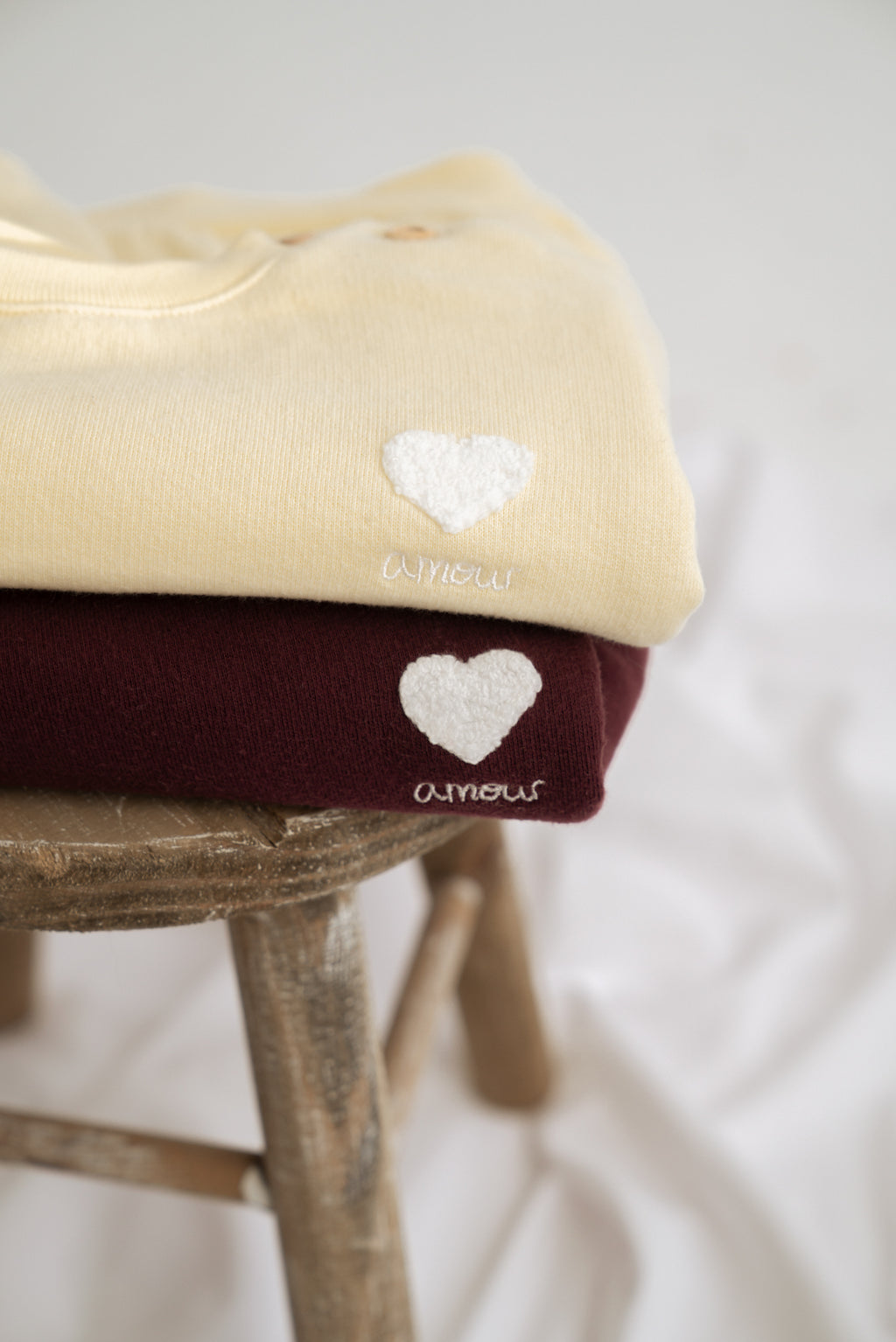 Amour Herz  Pullover aus 100% Bio-Baumwolle Details